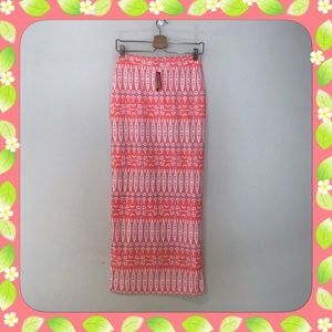 Island Pattern Maxi Skirt